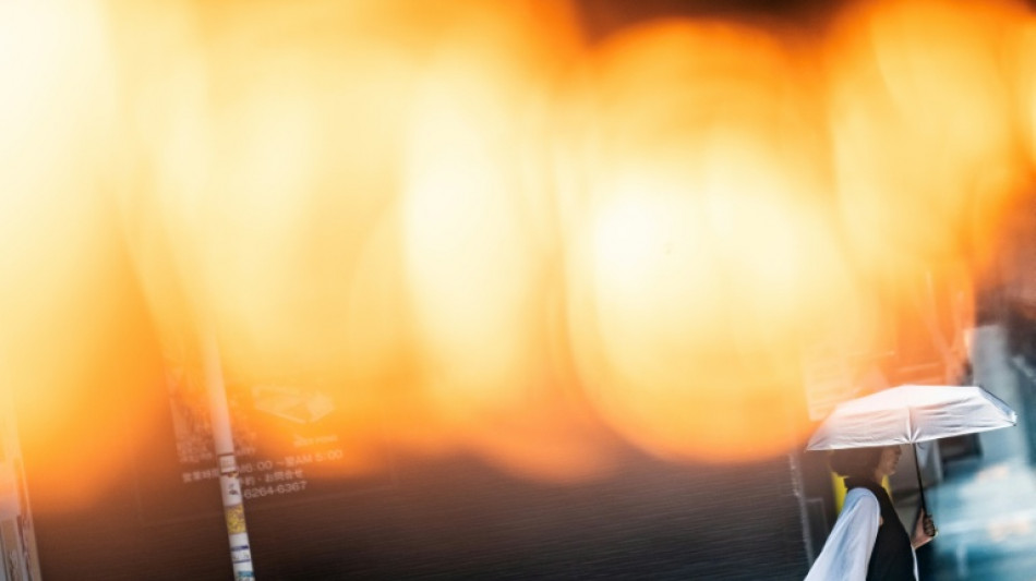 Hundreds hospitalised in Japan heatwave 'disaster'