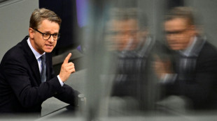 Linnemann fordert schnelle Aburteilung von Silvester-Straft&auml;tern