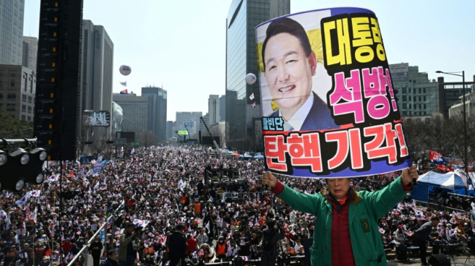 Sale de prisi&oacute;n el destituido presidente surcoreano