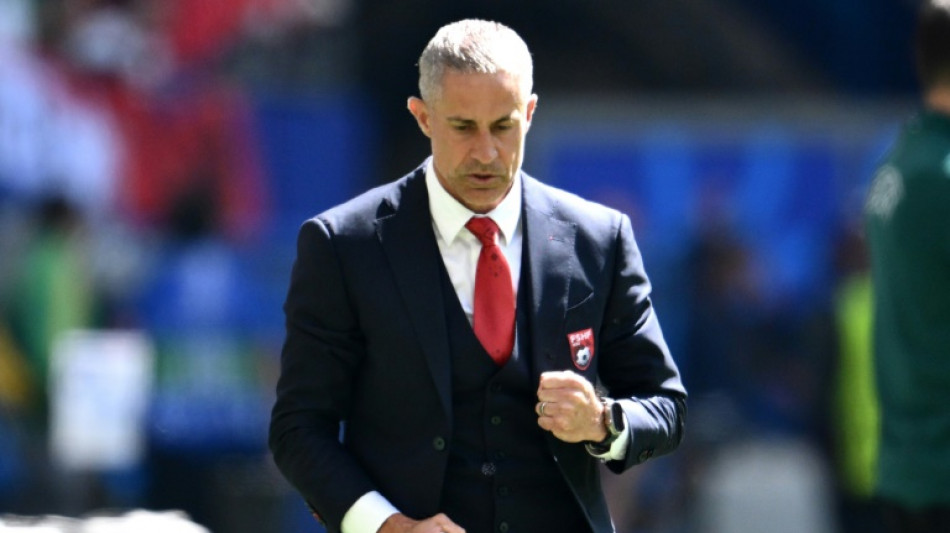 Sylvinho valoriza empate da Alb&acirc;nia com a Cro&aacute;cia na Euro: 'Incr&iacute;vel'