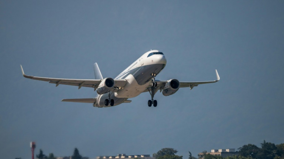 Airbus pede suspensão de voos de 6 mil A320 para troca de programa de controle