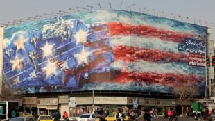 Un porte-avions am&eacute;ricain arriv&eacute; dans le Golfe, l'Iran met en garde contre toute intervention 