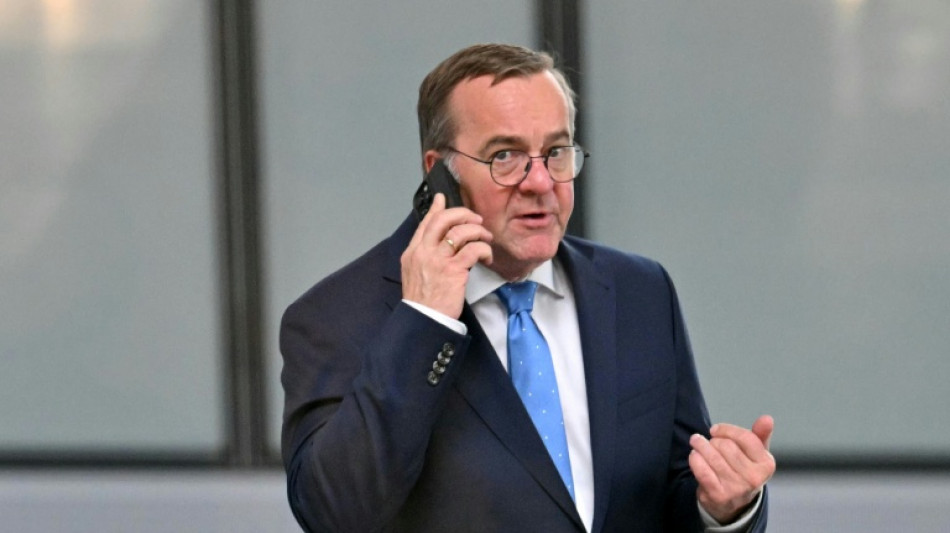 Nato-Verteidigungsminister beschlie&szlig;en "ehrgeizige" Aufr&uuml;stungsziele