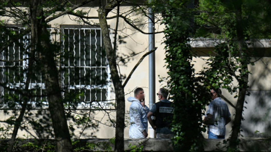 Homicide dans une mosqu&eacute;e du Gard: sur ses images, le meurtrier insulte "Allah"