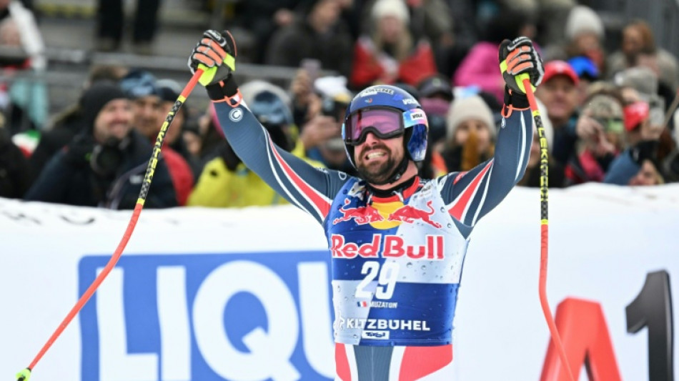 Ski: Franzoni triomphe &agrave; Kitzb&uuml;hel, podium fou pour Maxence Muzaton