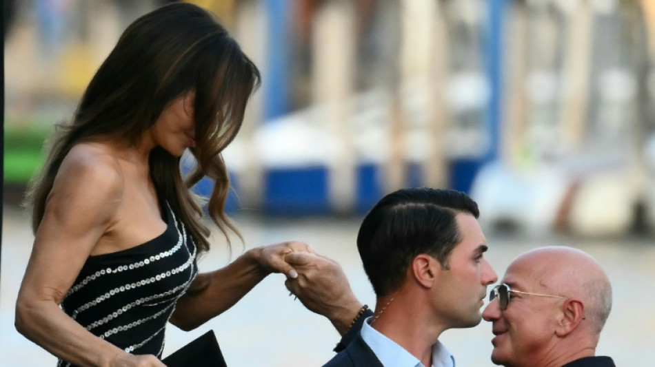 Jeff Bezos et Lauren Sanchez pr&ecirc;ts &agrave; se dire "oui" dans une Venise divis&eacute;e