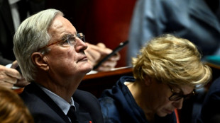 Fran&ccedil;a se prepara para a queda do governo