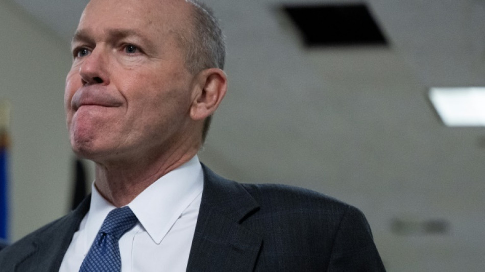 CEO da Boeing anuncia demiss&atilde;o em meio &agrave; crise