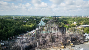 El escenario principal del festival de música electrónica Tomorrowland se incendia en Bélgica