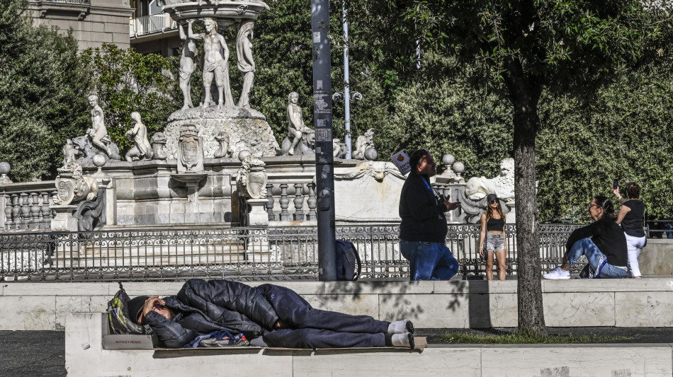 Guyana, Calabria, Campania prime in Ue per rischio povertà