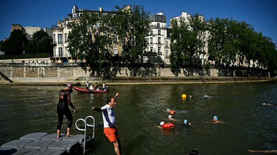 Apr&egrave;s un si&egrave;cle d'interdiction, la baignade pour tous s'ouvre dans la Seine 