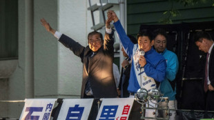 El partido gobernante de Jap&oacute;n pierde su mayor&iacute;a en las legislativas, seg&uacute;n proyecciones
