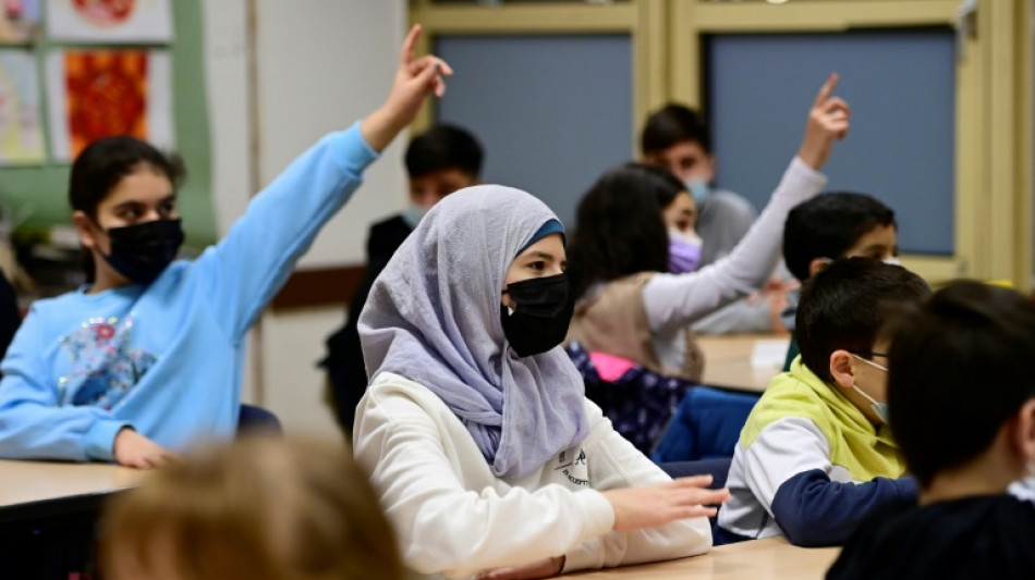 Warnungen vor zu gro&szlig;en Lockerungsschritten an Schulen