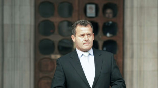 Dianas Butler bekommt Entsch&auml;digung von Zeitungsverlag wegen Abh&ouml;raktion