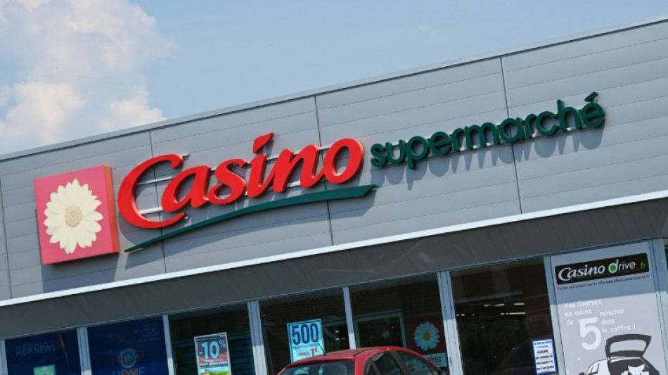 Casino a c&eacute;d&eacute; 121 magasins &agrave; Auchan, Les Mousquetaires et Carrefour