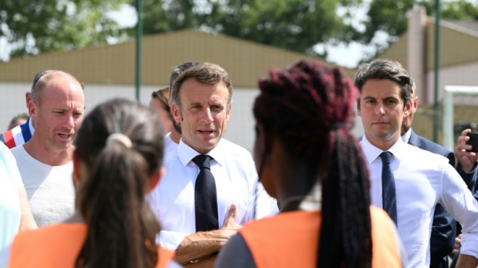 Travaux, sport: Macron poursuit le chantier de l'&eacute;cole