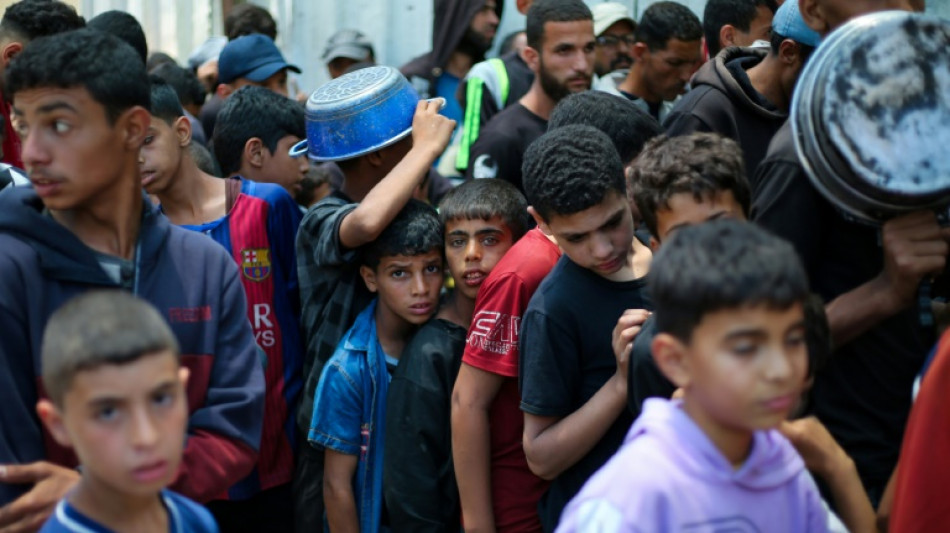 Zarpa de Italia un barco de ayuda a Gaza con Greta Thunberg a bordo