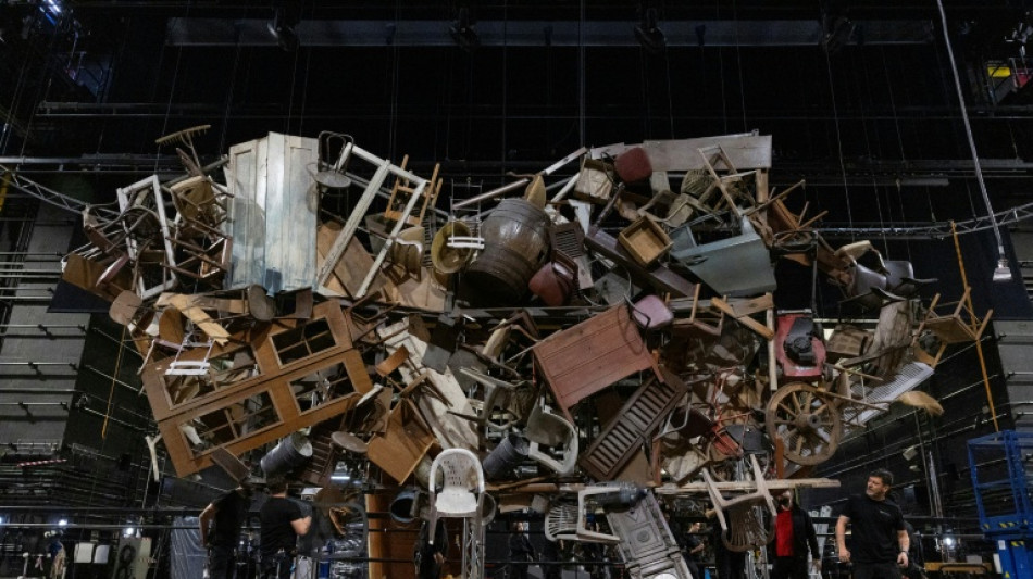 Una producci&oacute;n austera y verde de "La novia vendida" en el Teatro Real de Madrid 