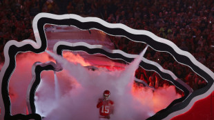 Mahomes gl&auml;nzt nach Problemen - Kelce mit Klubrekord