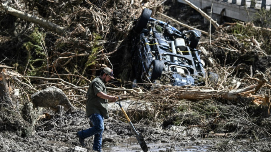 Trump se rend au Texas ravag&eacute; par des inondations meurtri&egrave;res