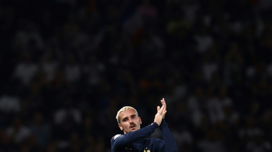 Foot: Coup de tonnerre, Griezmann arr&ecirc;te l'&eacute;quipe de France