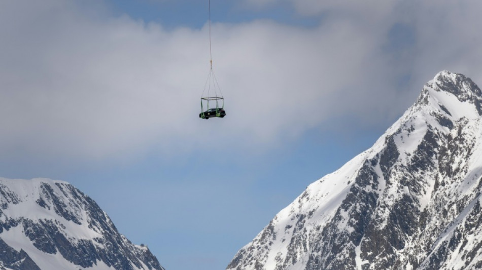 Suiza monitorea riesgo de inundaciones tras el derrumbe de un glaciar
