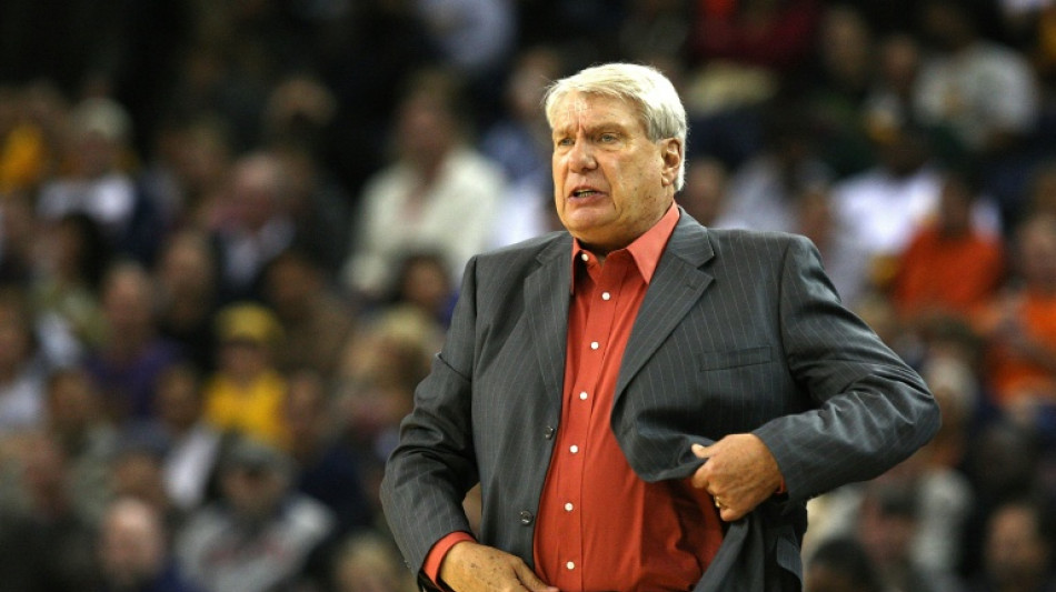 Don Nelson, lenda da NBA como jogador e treinador, morre aos 86 anos