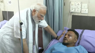 &Uacute;nico sobrevivente do acidente da Air India relata sua milagrosa salva&ccedil;&atilde;o