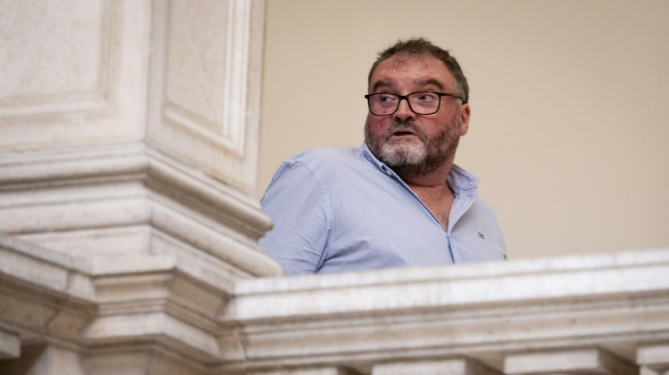 L'anesthésiste Frédéric Péchier, un "tueur en série" que "tout désigne", selon l'accusation