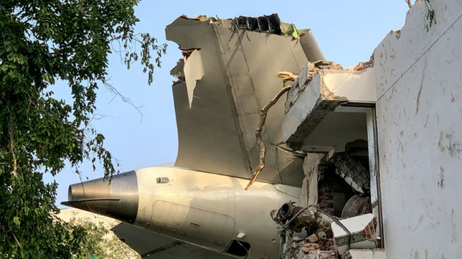 Ermittler: Treibstoffzufuhr kurz vor Flugzeugabsturz in Indien unterbrochen