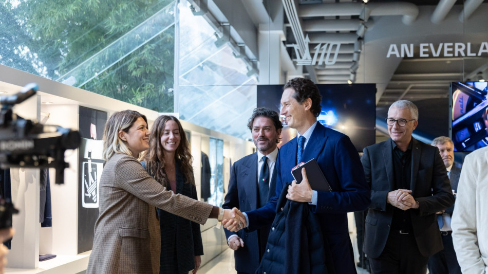 Elkann, in questi frangenti &egrave; necessario rimanere uniti