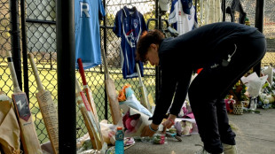 Tributes as death of Australian teenager touches cricket world