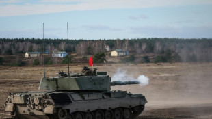 Umfrage: H&ouml;here Akzeptanz von Geldanlagen in R&uuml;stung durch Ukraine-Krieg