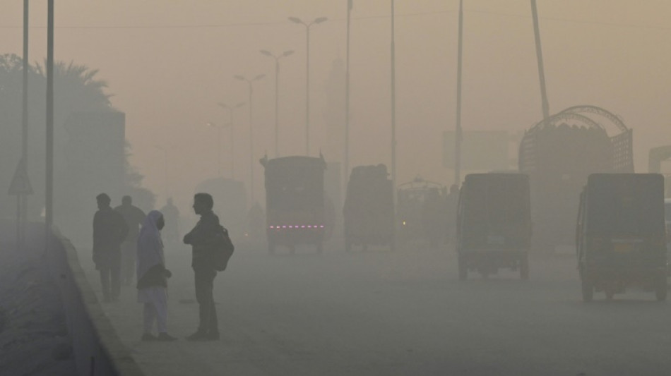 Pakistan: les &eacute;coles de Lahore ferm&eacute;es deux jours par semaine &agrave; cause de la pollution