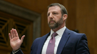 Indicado de Trump para liderar Seguran&ccedil;a Interna passa por audi&ecirc;ncia tensa no Senado