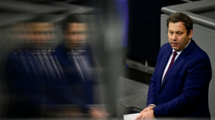 Klingbeil kündigt weitere Entlastungen für Kommunen an