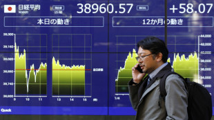 Borsa: l'Asia positiva guarda alla Federal reserve, Tokyo +1%