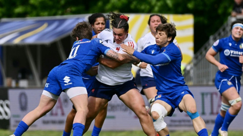Six nations: les Bleues viennent p&eacute;niblement &agrave; bout de l' Italie