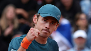 Campe&atilde;o em Washington, De Minaur volta ao Top 10 do ranking da ATP