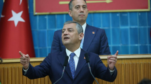 Abgesetzter t&uuml;rkischer Oppositionsf&uuml;hrer &Ouml;zel k&uuml;ndigt Gr&uuml;ndung einer neuen Partei an