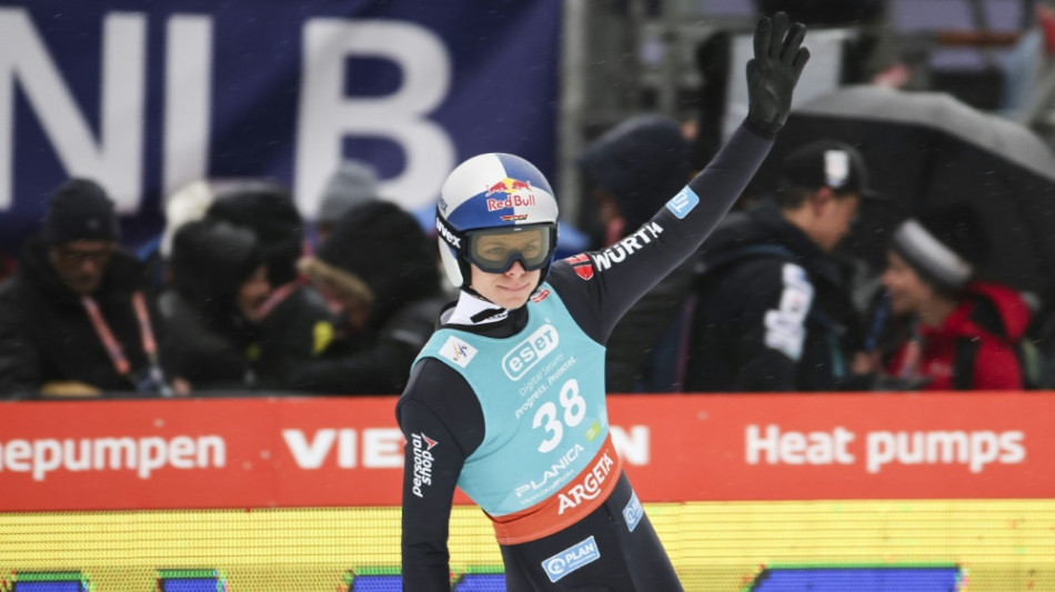 Prevc schraubt Weltrekord auf 254,5 m - Wellinger Dritter