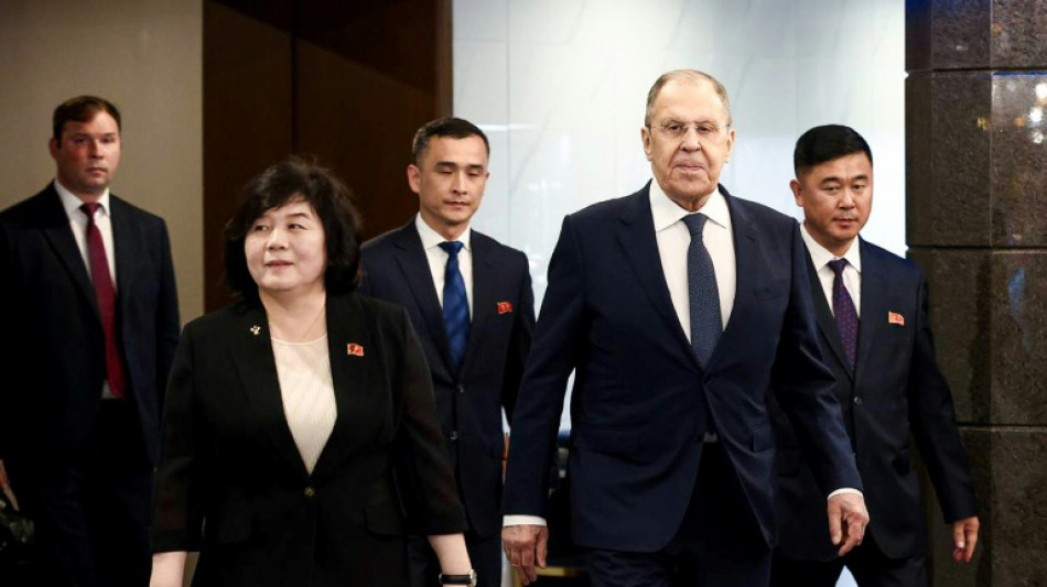 Chanceler russo se re&uacute;ne com l&iacute;der norte-coreano e agradece apoio contra a Ucr&acirc;nia