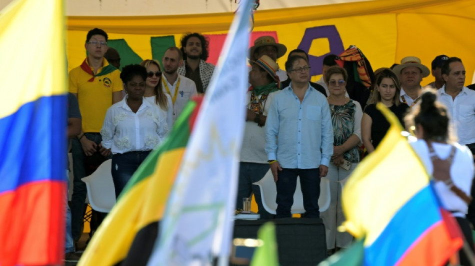 Petro nega inten&ccedil;&atilde;o de estender seu mandato com reforma constitucional na Col&ocirc;mbia