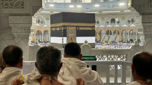 Bajo un fuerte calor, fieles musulmanes inician la gran peregrinaci&oacute;n anual a La Meca