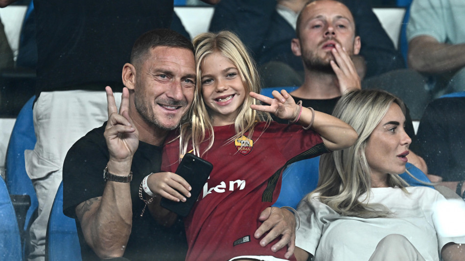 Calcio: Totti "ritorno in campo? Non &egrave; uno scherzo"