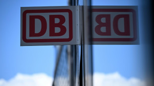 Deutsche Bahn will Lokf&uuml;hrerstreik per Gerichtsbeschluss verhindern 