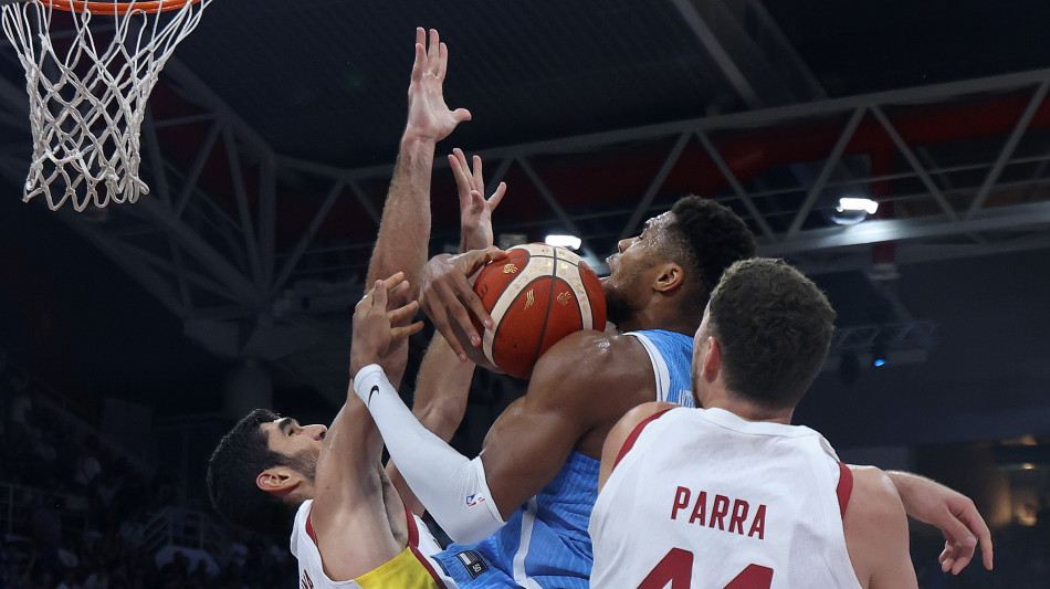 Eurobasket: Grecia-Spagna 90-86, Italia seconda nel girone C