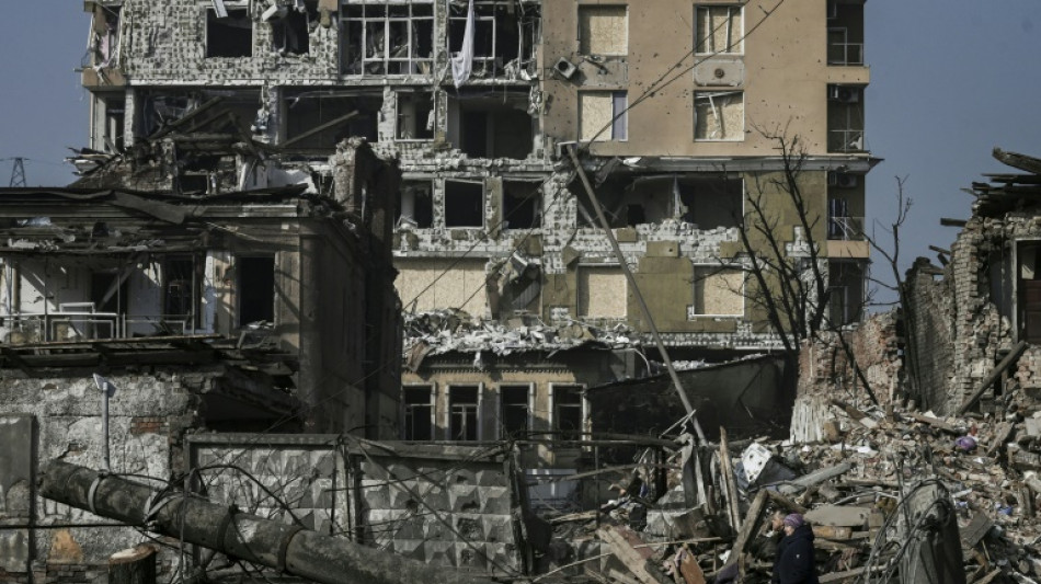 A Kharkiv, deuxième ville d'Ukraine, le quotidien sous les bombes russes
