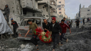 L'arm&eacute;e isra&eacute;lienne intensifie ses op&eacute;rations &agrave; Gaza, 30 morts selon les secours