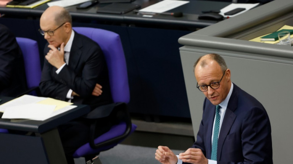 Merz wirft Scholz Versagen vor - scharfe Töne in Bundestagsdebatte